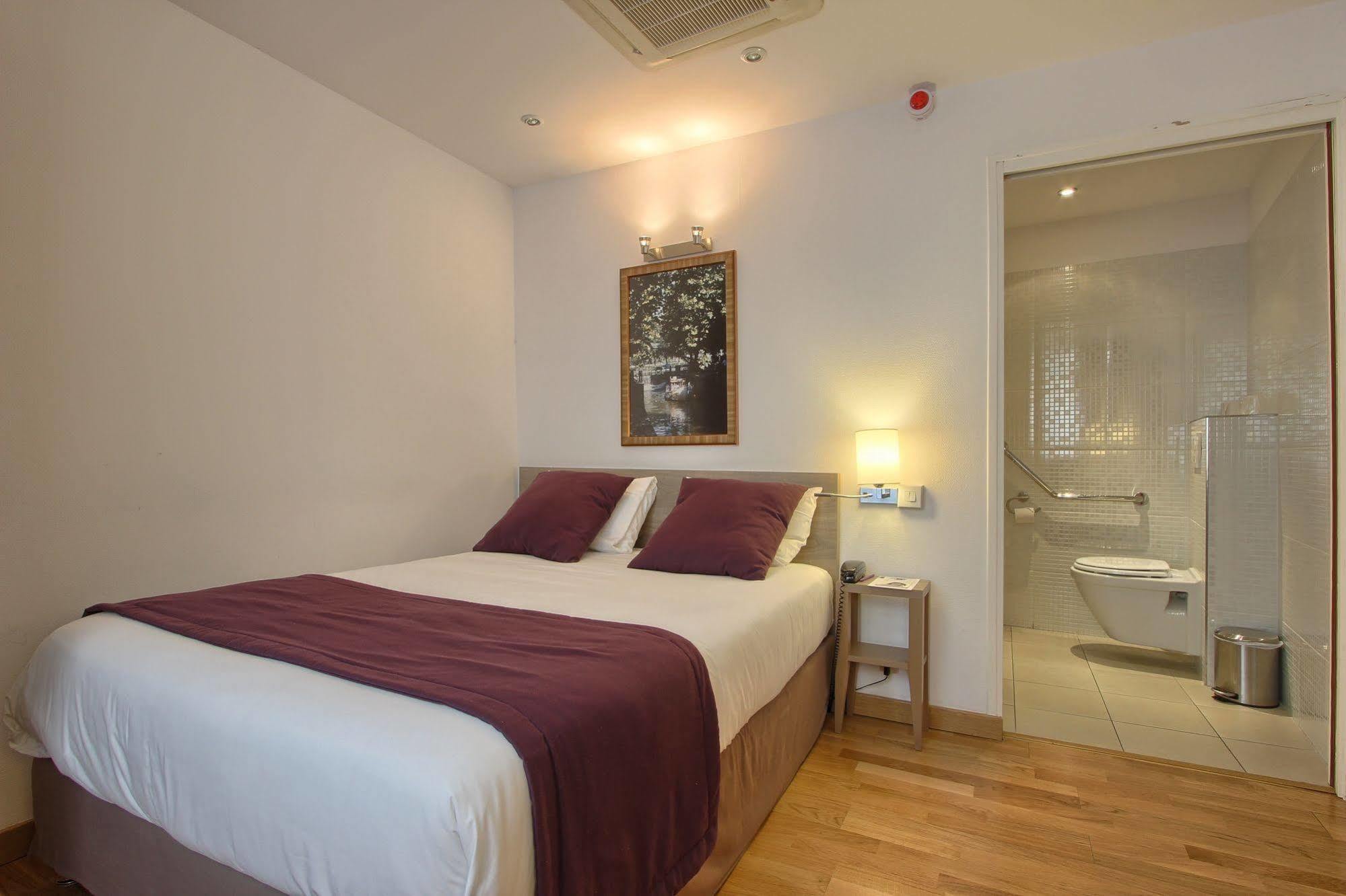 Hotel Timhotel Gare De L'est 3*